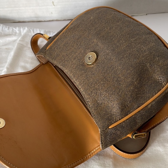 Authentic Shoulder/Crossbody Bag Gucci. - Picture 8 of 15